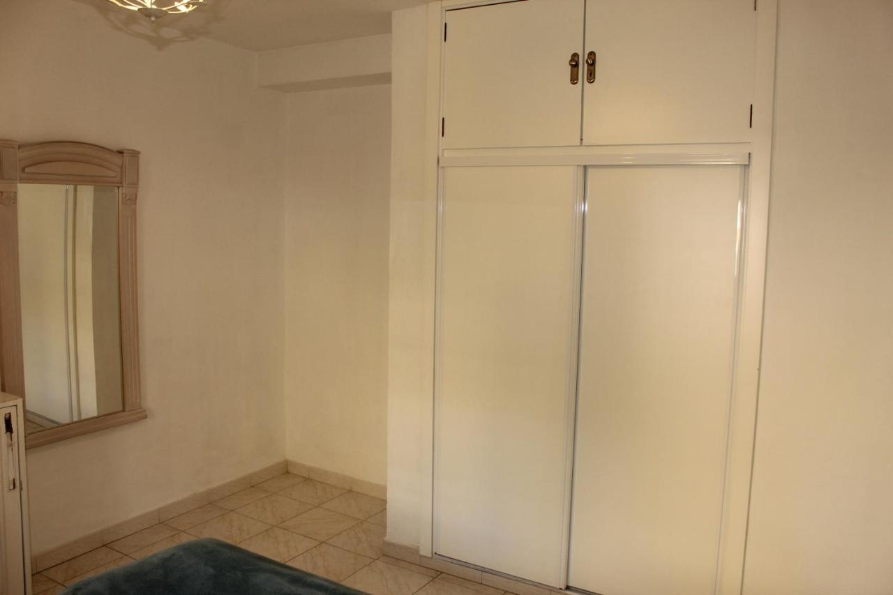 Apartamento Jardin Cerca Del Centro Sevilla Exteriör bild